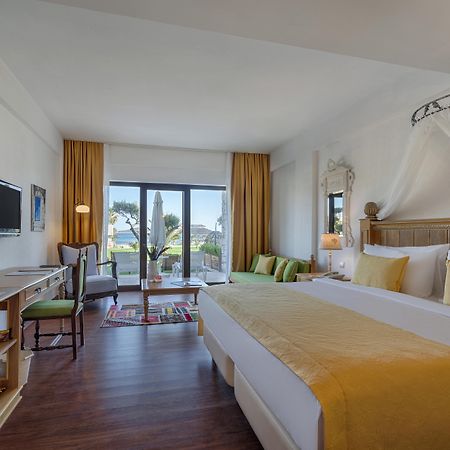 Cocos The Club Solto Hotel Alacati Exterior photo